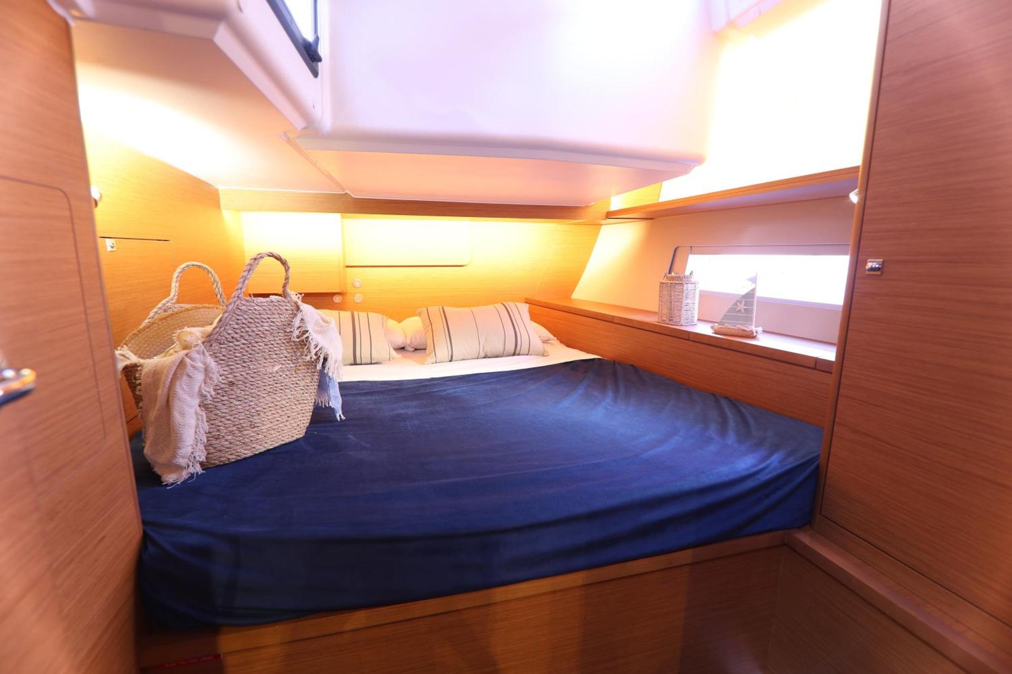 Botel Dormire In Barca A Vela Palermo